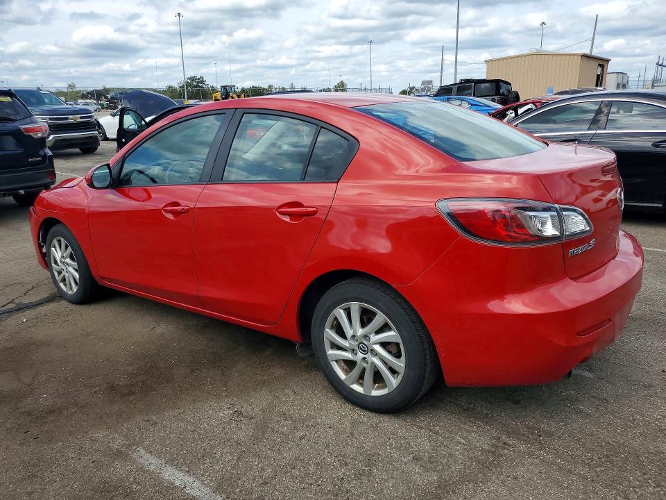 68557646 :رقم المزاد ، JM1BL1W78D1814911 vin ، 2013 Mazda 3 مزاد بيع