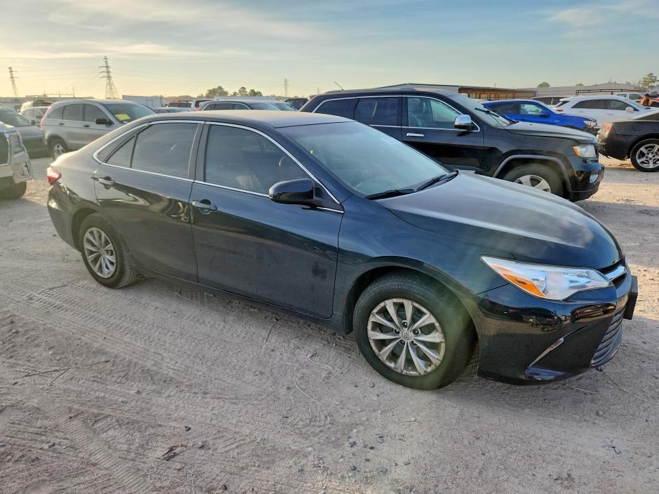 Aukcja sprzedaży 2015 Toyota Camry, vin: 4T4BF1FK6FR461471, numer aukcji: 70378186