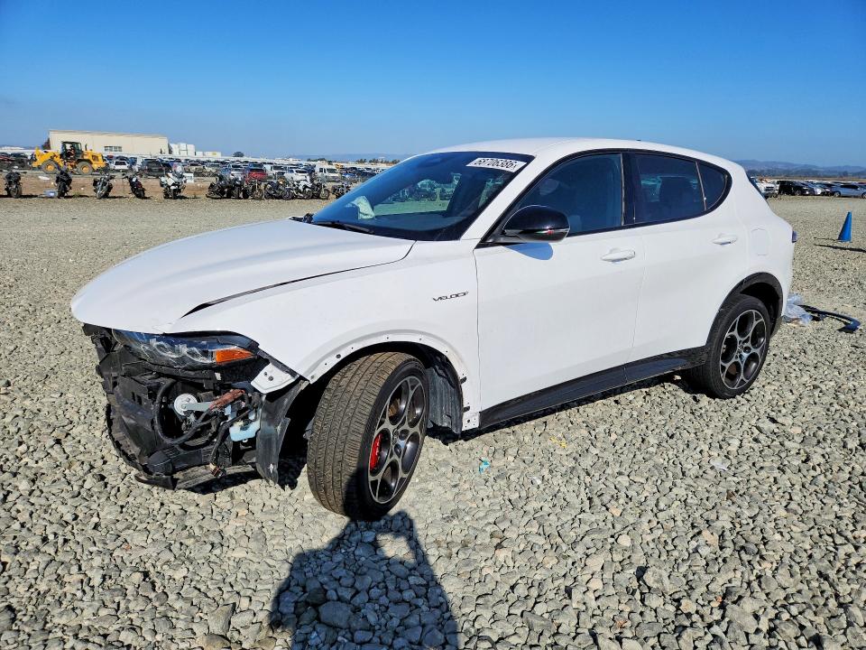 Auction sale of the 2024 Alfa Romeo Tonale, vin: ZASPATDW6R3041728, lot number: 68706386