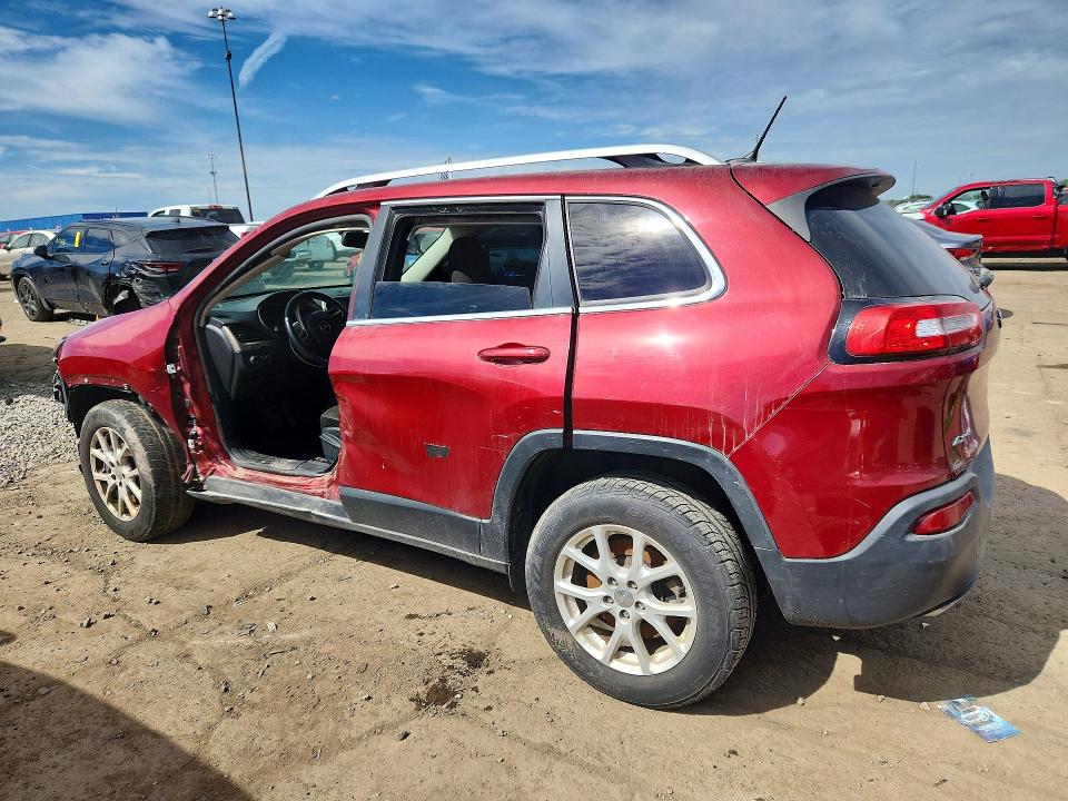 2017 Jeep Cherokee მანქანა იყიდება აუქციონზე, vin: 1C4PJMCS4HW645310, აუქციონის ნომერი: 68671436