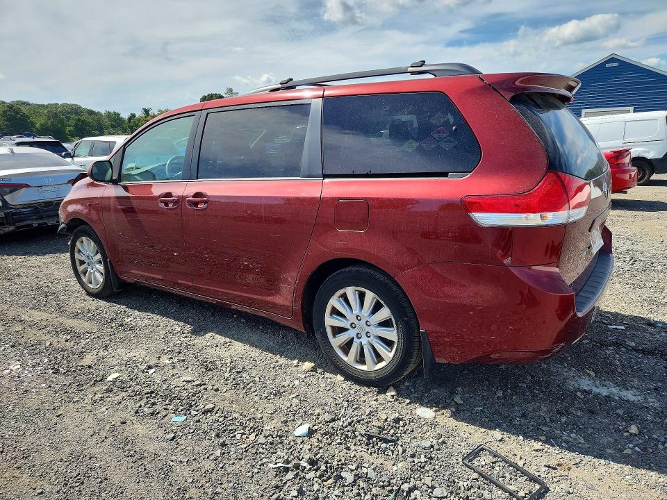 Aukcja sprzedaży 2013 Toyota Sienna, vin: 5TDJK3DC0DS067589, numer aukcji: 67970086