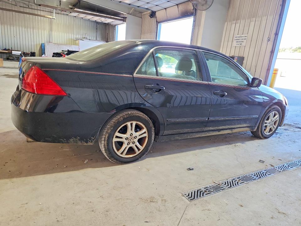70062996 :رقم المزاد ، 1HGCM56337A066659 vin ، 2007 Honda Accord مزاد بيع