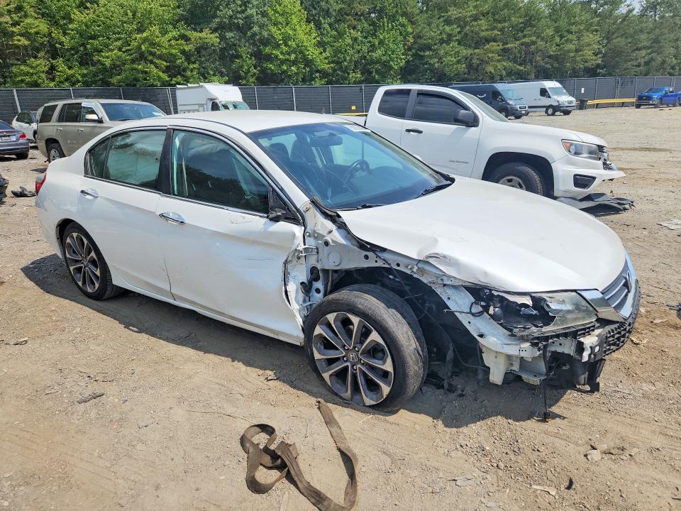 2014 Honda Accord მანქანა იყიდება აუქციონზე, vin: 1HGCR2F56EA093403, აუქციონის ნომერი: 65823636