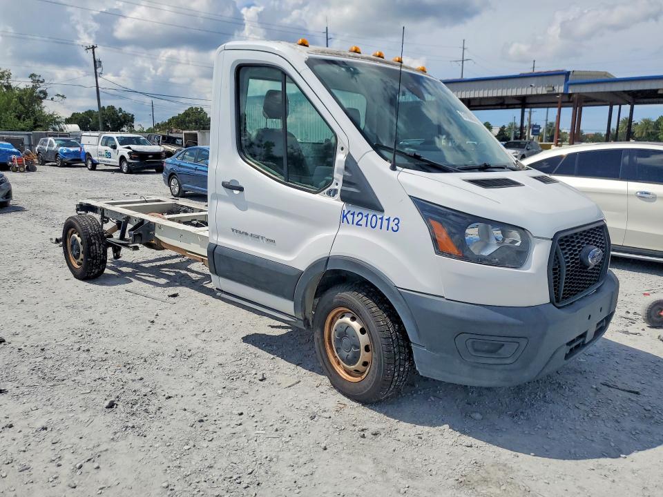 70108986 :رقم المزاد ، 1FDBW5Z85MKA80057 vin ، 2021 Ford Transit مزاد بيع