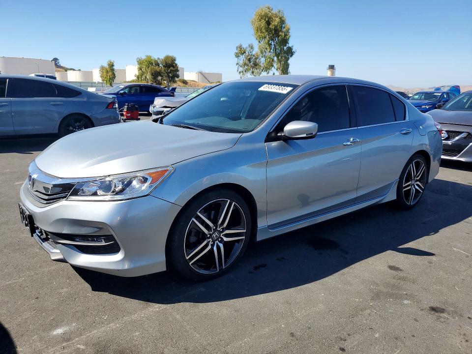Aukcja sprzedaży 2017 Honda Accord, vin: 1HGCR2F57HA137302, numer aukcji: 69337856