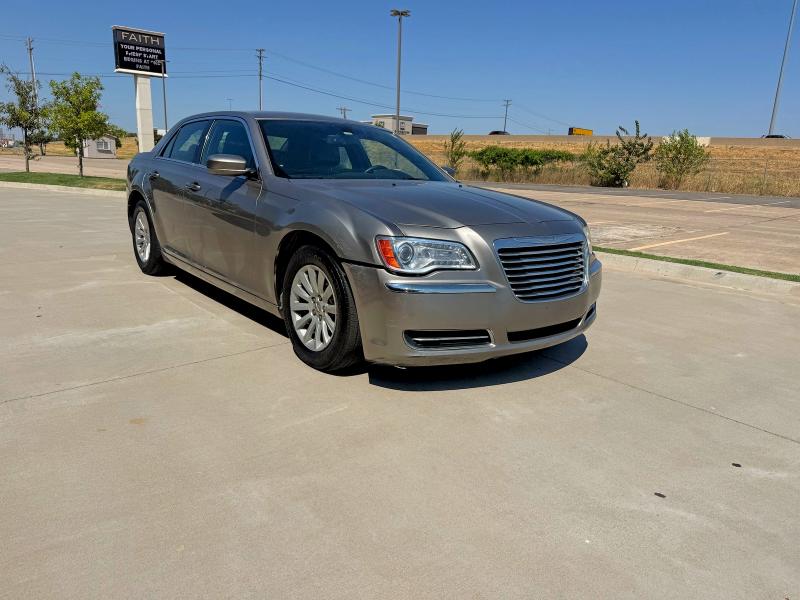 68324806 :رقم المزاد ، 2C3CCAAG6EH190173 vin ، 2014 Chrysler 300 مزاد بيع