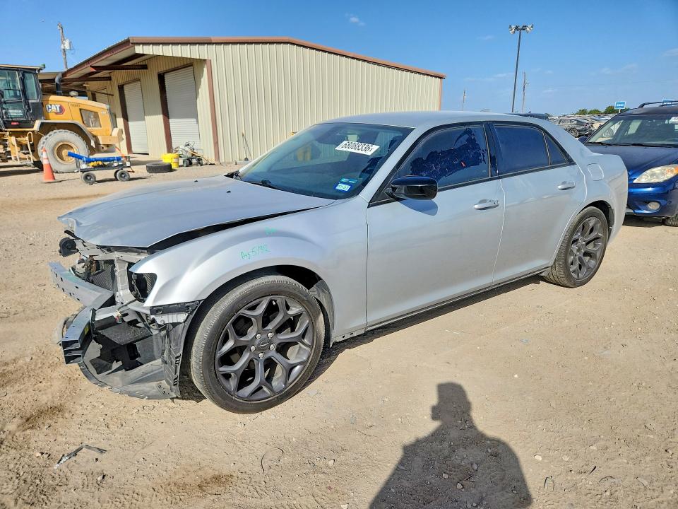 68088336 :رقم المزاد ، 2C3CCAAG1KH569688 vin ، 2019 Chrysler 300 مزاد بيع