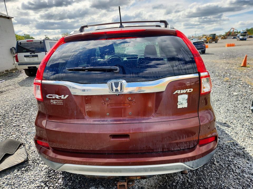 69893246 :رقم المزاد ، 2HKRM4H7XFH631970 vin ، 2015 Honda Cr-v مزاد بيع