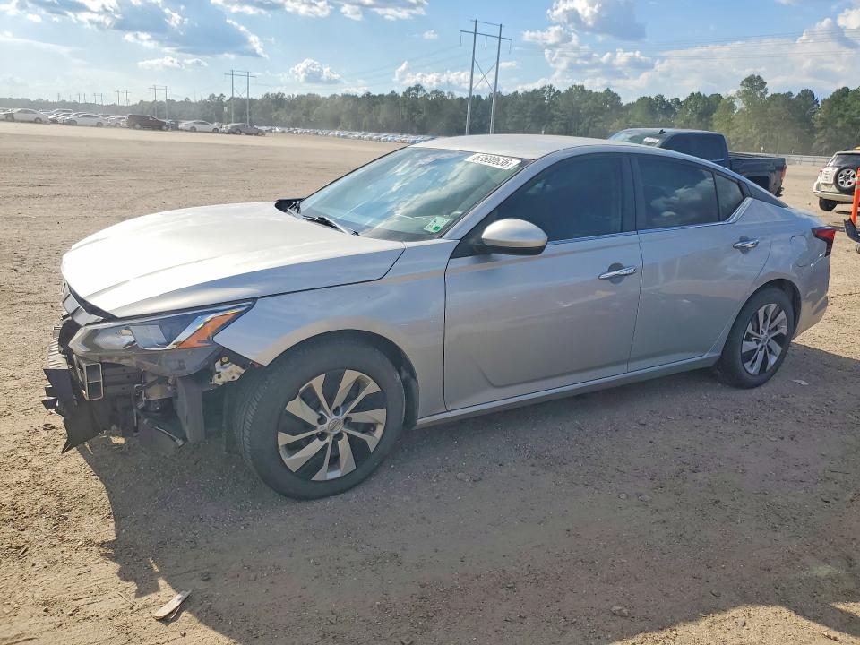 Продаж на аукціоні авто 2021 Nissan Altima, vin: 1N4BL4BV6MN398121, номер лоту: 67600636