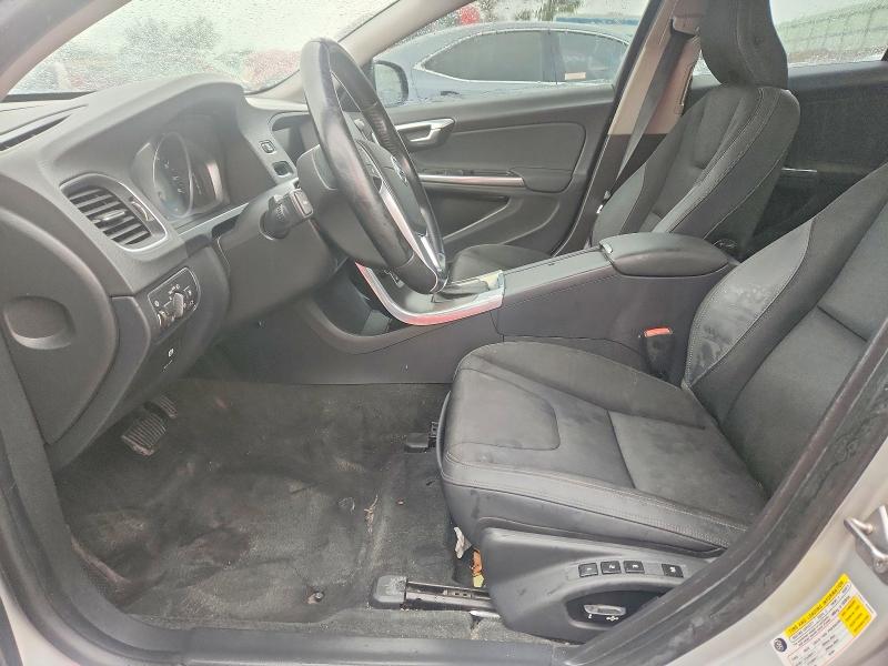 69228706 :رقم المزاد ، YV1612FS4E2295721 vin ، 2014 Volvo S60 مزاد بيع