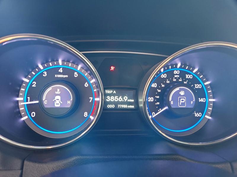 68887976 :رقم المزاد ، 5NPEC4AB1DH602127 vin ، 2013 Hyundai Sonata مزاد بيع