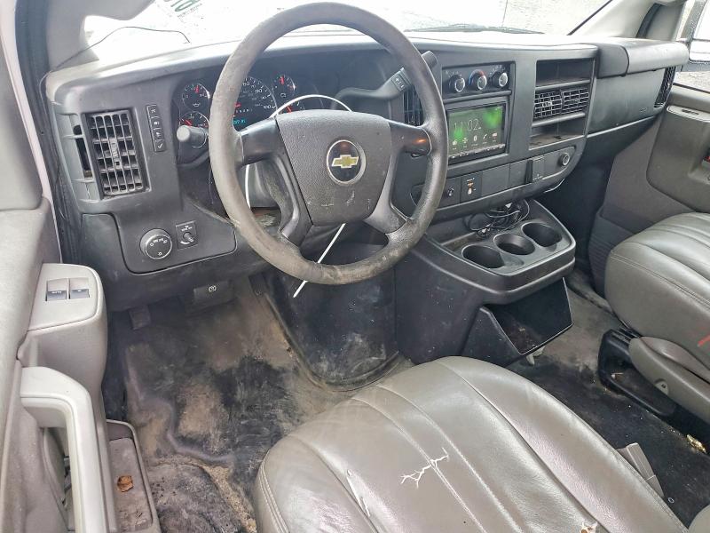 67597986 :رقم المزاد ، 1GCWGAFF2G1229498 vin ، 2016 Chevrolet Express G2500 مزاد بيع