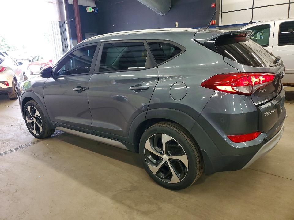 Продажа на аукционе авто 2017 Hyundai Tucson, vin: KM8J33A21HU324068, номер лота: 71030706