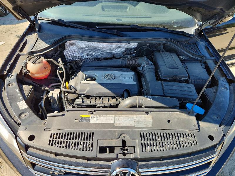 69231186 :رقم المزاد ، WVGBV3AX0EW109422 vin ، 2014 Volkswagen Tiguan مزاد بيع