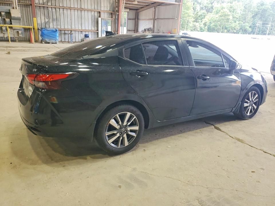 68290666 :رقم المزاد ، 3N1CN8EV8LL835811 vin ، 2020 Nissan Versa مزاد بيع
