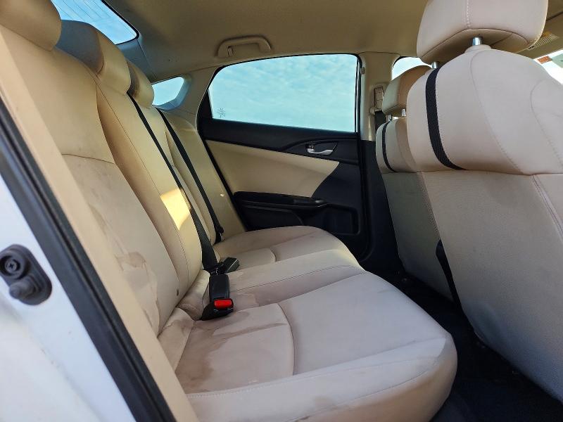 68111256 :رقم المزاد ، 2HGFC2F55JH597290 vin ، 2018 Honda Civic مزاد بيع