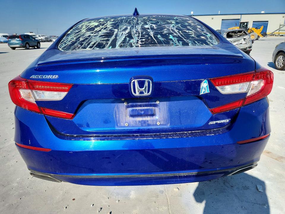 69397806 :رقم المزاد ، 1HGCV1F37KA170280 vin ، 2019 Honda Accord مزاد بيع