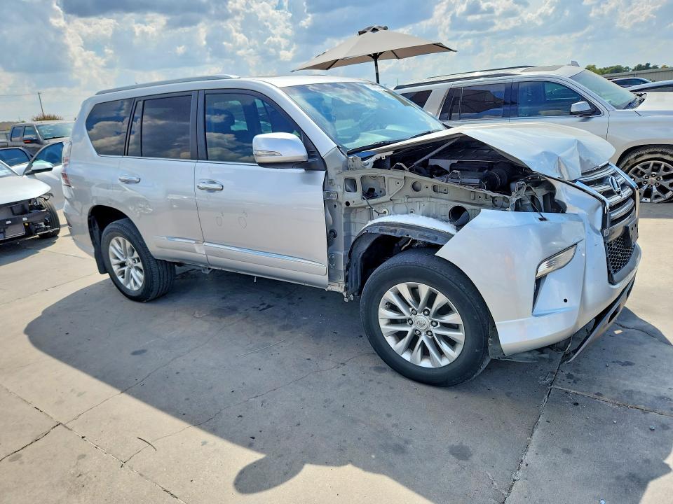 2018 Lexus Gx მანქანა იყიდება აუქციონზე, vin: JTJBM7FX1J5184697, აუქციონის ნომერი: 70044036