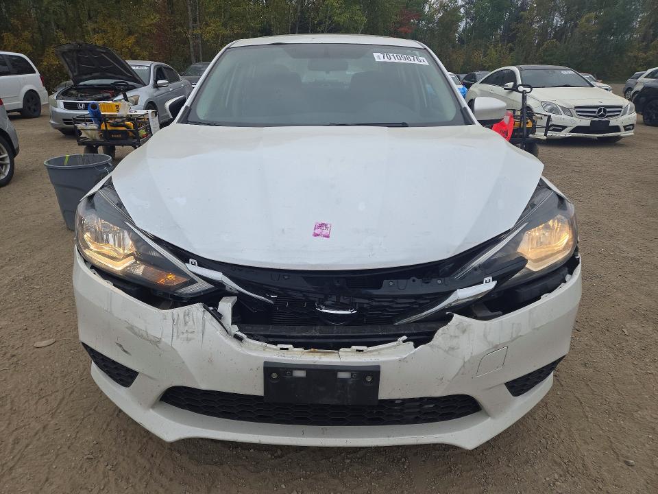 Продажа на аукционе авто 2017 Nissan Sentra, vin: 3N1AB7APXHY340523, номер лота: 70109876
