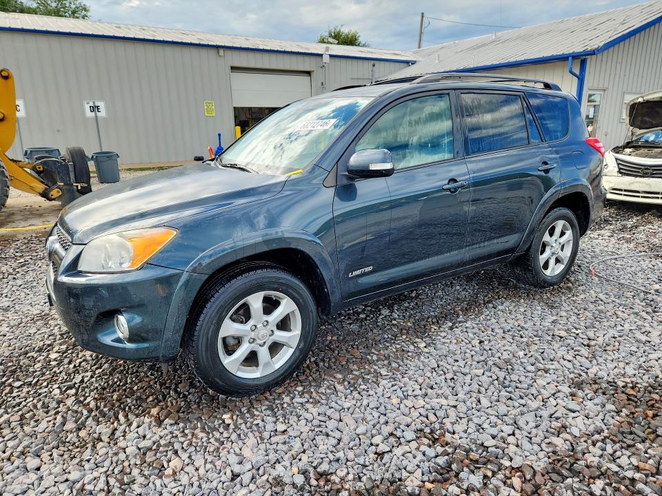 68212746 :رقم المزاد ، 2T3DK4DV7BW042768 vin ، 2011 Toyota Rav4 مزاد بيع