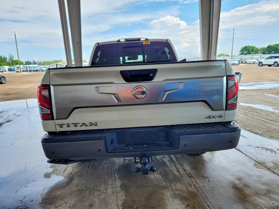 68025126 :رقم المزاد ، 1N6AA1ED2MN531645 vin ، 2021 Nissan Titan مزاد بيع