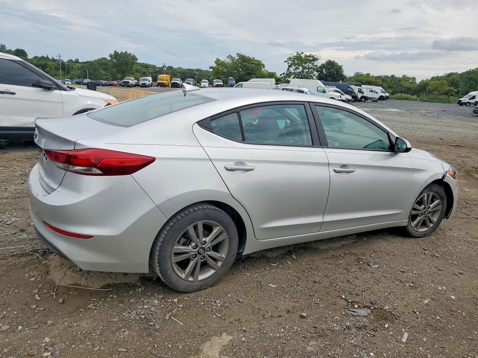 Продажа на аукционе авто 2018 Hyundai Elantra, vin: 5NPD84LF7JH372103, номер лота: 68518366