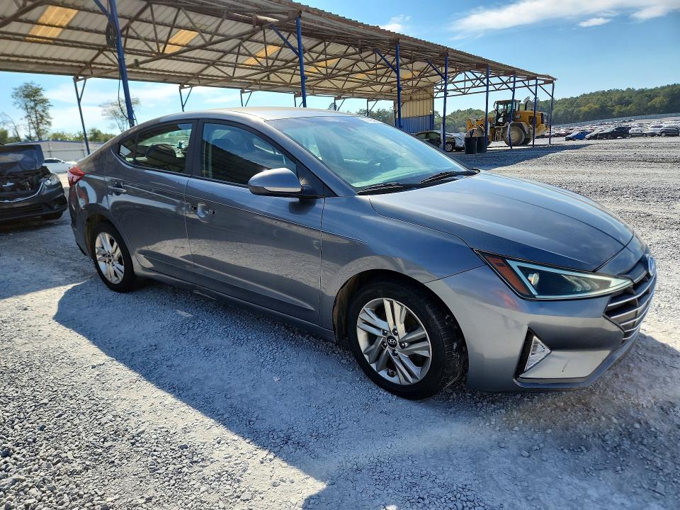 Продажа на аукционе авто 2017 Hyundai Elantra, vin: 5NPD84LF7LH520981, номер лота: 71432486
