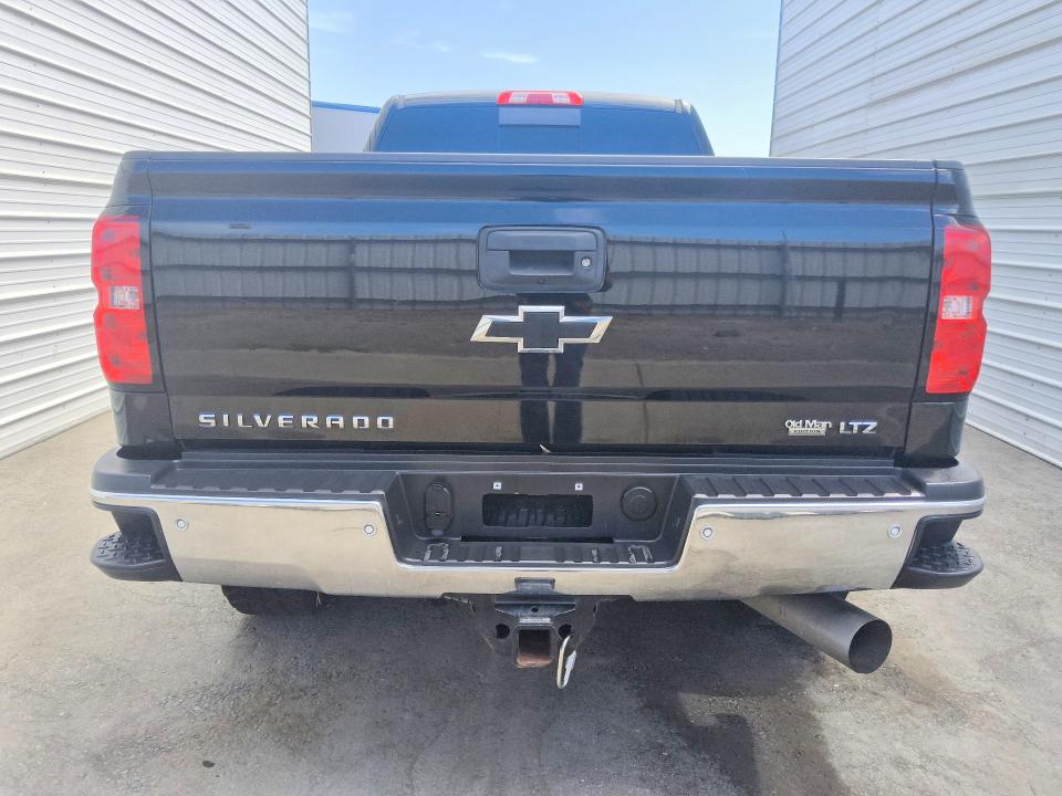 67833356 :رقم المزاد ، 1GC1KWEY9JF208439 vin ، 2018 Chevrolet Silverado مزاد بيع
