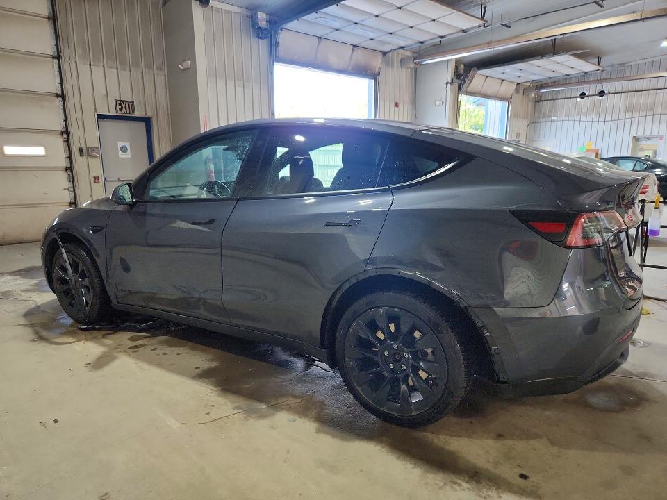 2022 Tesla Model Y მანქანა იყიდება აუქციონზე, vin: 7SAYGDEE2NF317185, აუქციონის ნომერი: 68156596