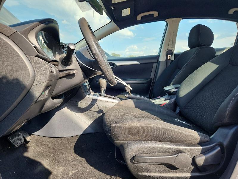 69868146 :رقم المزاد ، 3N1AB7AP7KY339479 vin ، 2019 Nissan Sentra مزاد بيع
