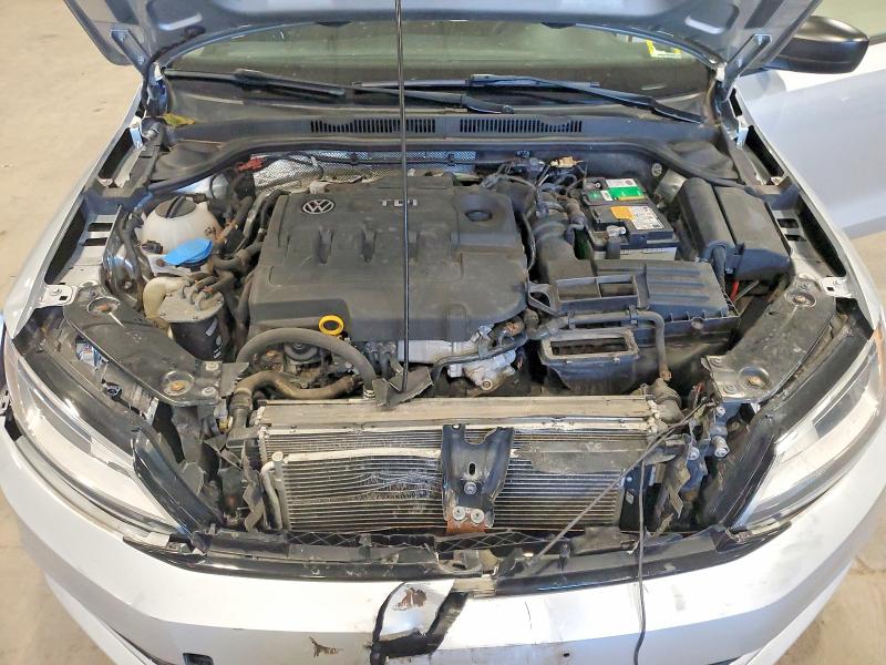 Продаж на аукціоні авто 2015 Volkswagen Jetta, vin: 3VWLA7AJ6FM286921, номер лоту: 68181136