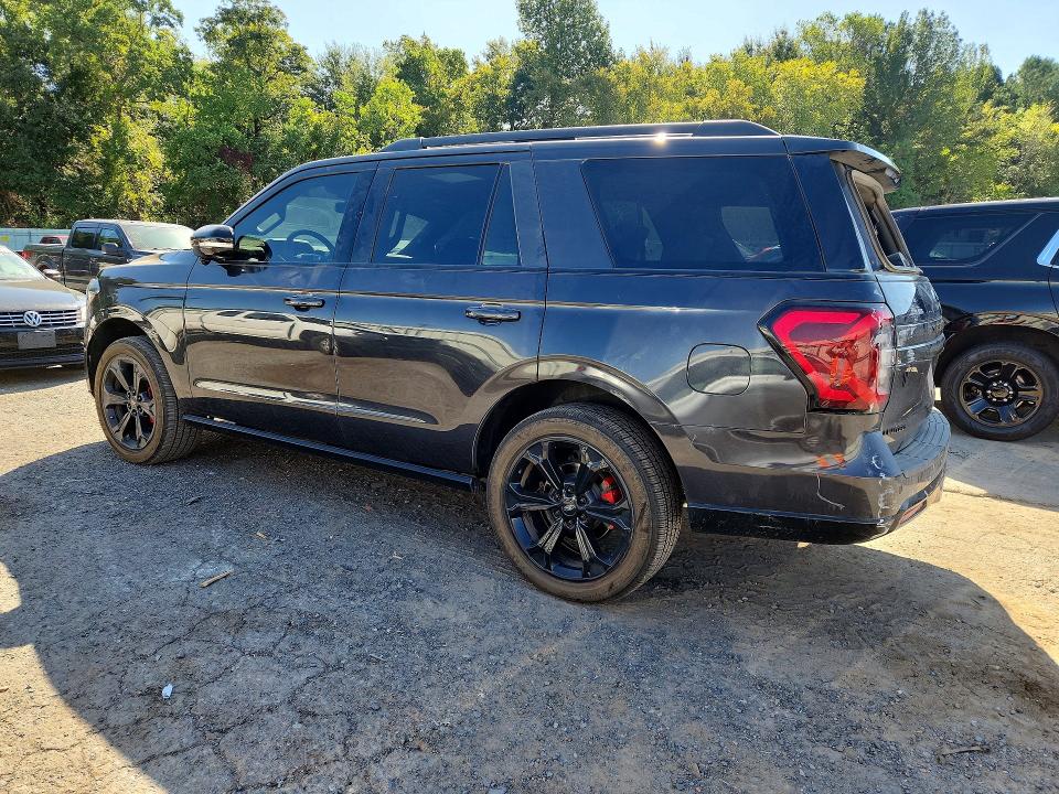 Продажа на аукционе авто 2023 Ford Expedition, vin: 1FMJU2AG4PEA13195, номер лота: 68653256