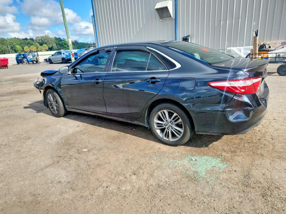 Продаж на аукціоні авто 2015 Toyota Camry, vin: 4T1BF1FK9FU092096, номер лоту: 70051876