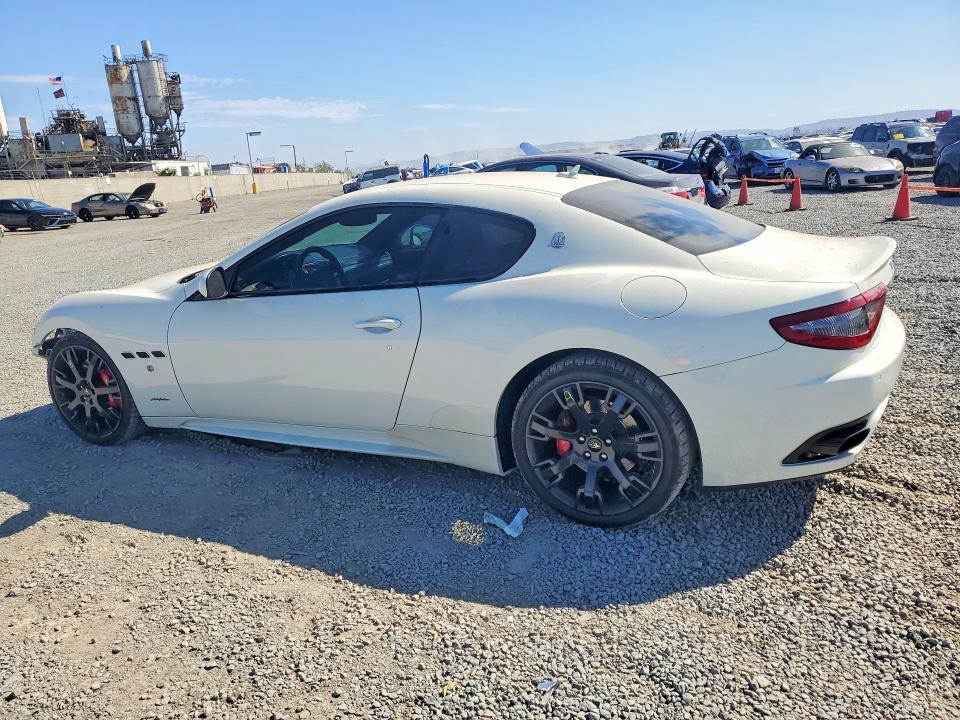 2014 Maserati Granturismo მანქანა იყიდება აუქციონზე, vin: ZAM45VLA6E0079455, აუქციონის ნომერი: 67202106