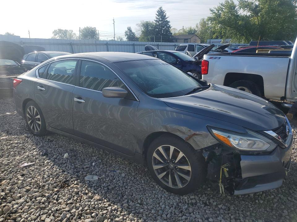 68754046 :رقم المزاد ، 1N4AL3AP2HC216246 vin ، 2017 Nissan Altima مزاد بيع