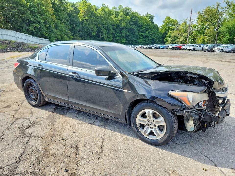 2011 Honda Accord მანქანა იყიდება აუქციონზე, vin: 1HGCP2F80BA111440, აუქციონის ნომერი: 67391586