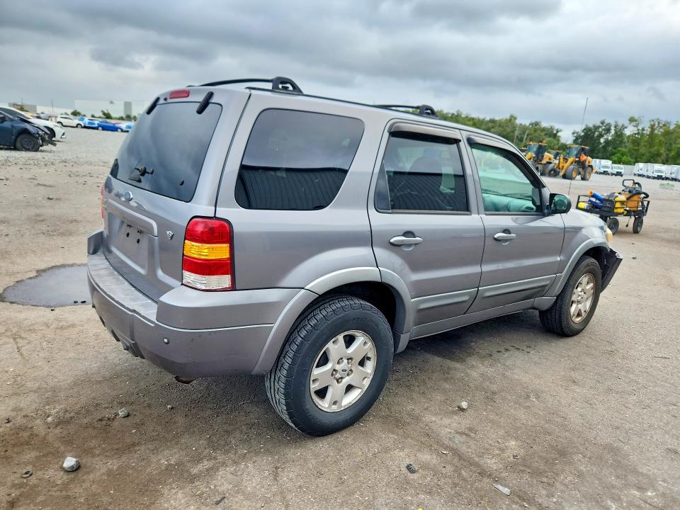 2007 Ford Escape მანქანა იყიდება აუქციონზე, vin: 1FMYU04147KB38256, აუქციონის ნომერი: 69644806