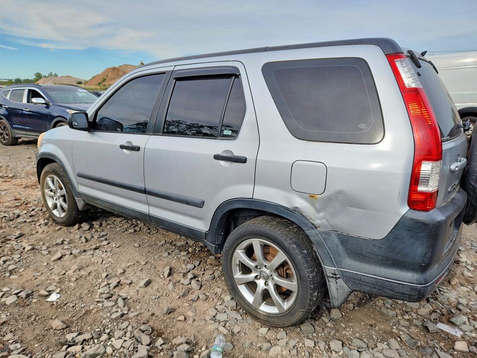 2005 Honda Cr-v მანქანა იყიდება აუქციონზე, vin: SHSRD78525U318160, აუქციონის ნომერი: 70161786