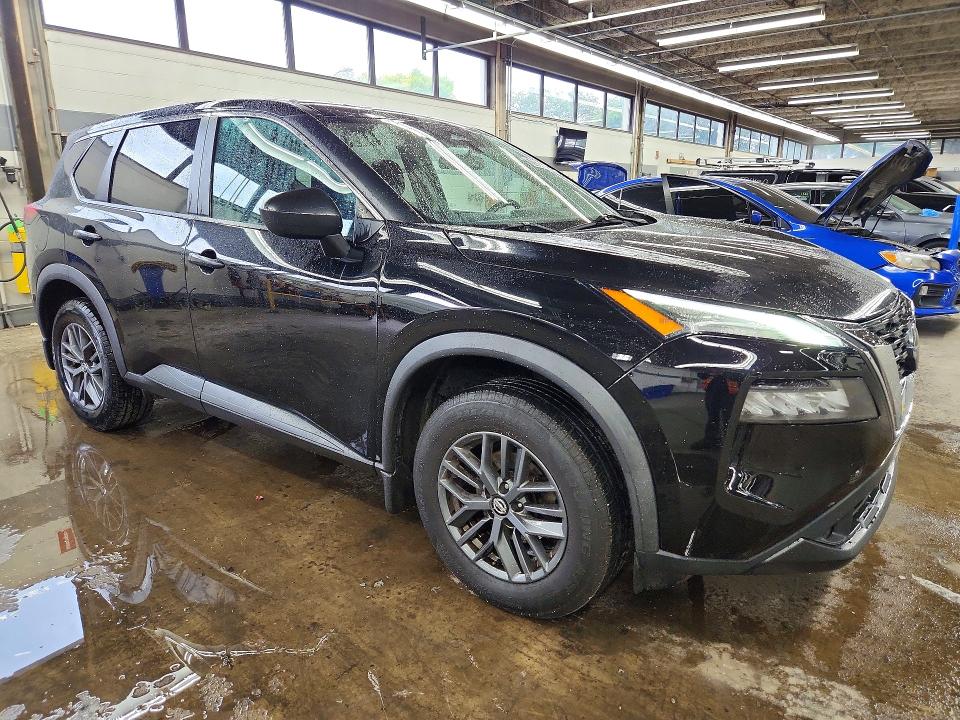 70249896 :رقم المزاد ، 5N1AT3AA9MC676161 vin ، 2021 Nissan Rogue مزاد بيع