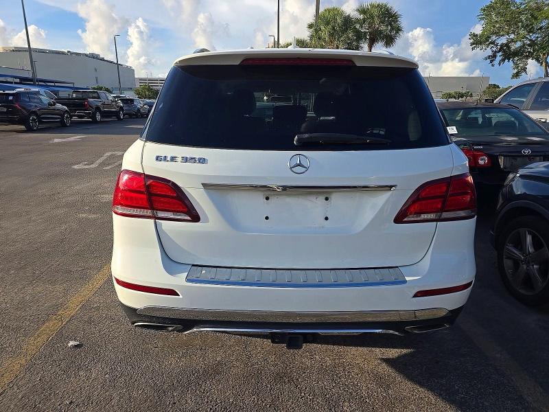 2016 Mercedes-benz Gle მანქანა იყიდება აუქციონზე, vin: 4JGDA5JB5GA641088, აუქციონის ნომერი: 69829006
