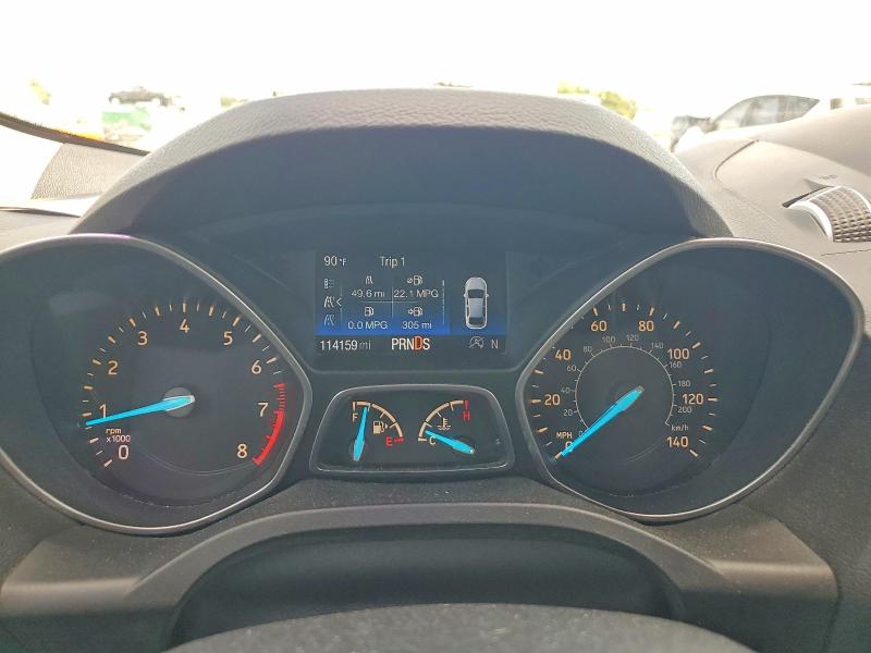 70922676 :رقم المزاد ، 1FMCU9GD1HUC57702 vin ، 2017 Ford Escape مزاد بيع