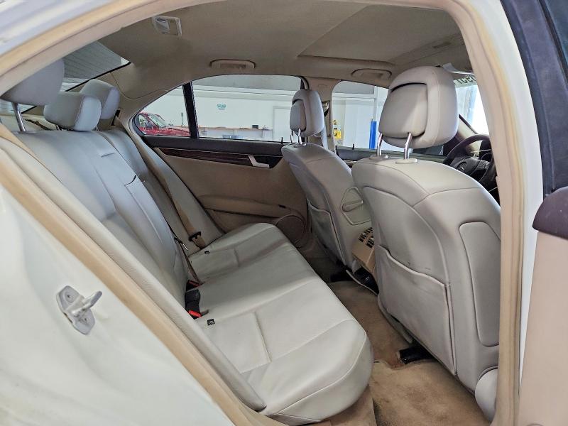 69571416 :رقم المزاد ، WDDGF4HB5DR253980 vin ، 2013 Mercedes-benz C مزاد بيع