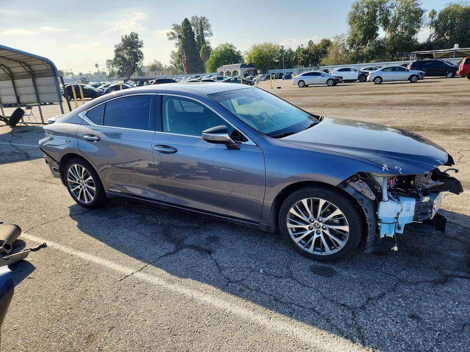 66855236 :رقم المزاد ، JTHB21B18K2004995 vin ، 2019 Lexus Es مزاد بيع