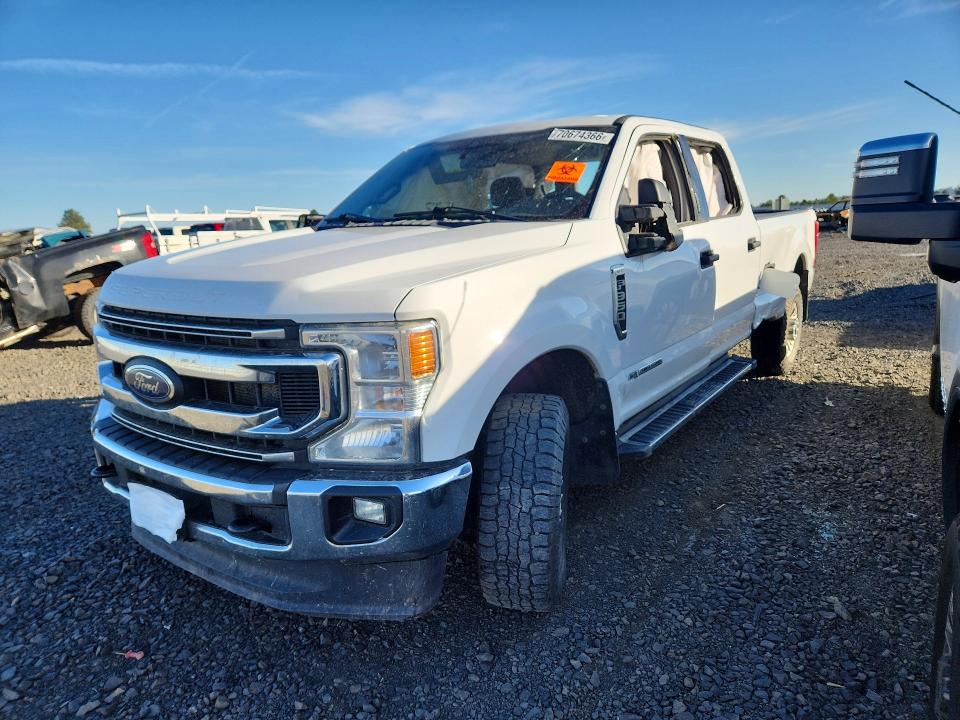 2021 Ford F350 მანქანა იყიდება აუქციონზე, vin: 1FT8W3BT4MED83752, აუქციონის ნომერი: 70674366