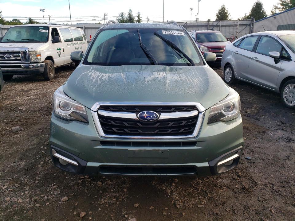 70044196 :رقم المزاد ، JF2SJATC2HH474774 vin ، 2017 Subaru Forester مزاد بيع
