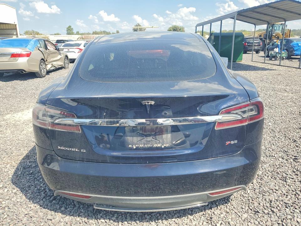 67307856 :رقم المزاد ، 5YJSA1CN2DFP04534 vin ، 2013 Tesla Model S مزاد بيع
