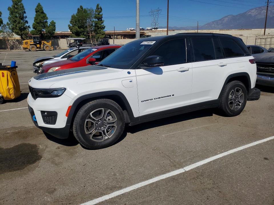 67216036 :رقم المزاد ، 1C4RJYC66N8760056 vin ، 2022 Jeep Grand Cherokee مزاد بيع