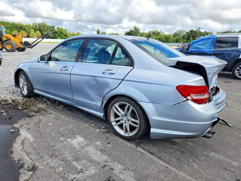 2013 Mercedes-benz C მანქანა იყიდება აუქციონზე, vin: WDDGF4HBXDA767645, აუქციონის ნომერი: 67478676