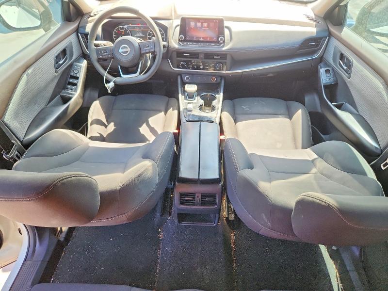 69520256 :رقم المزاد ، 5N1BT3AAXPC778190 vin ، 2023 Nissan Rogue مزاد بيع
