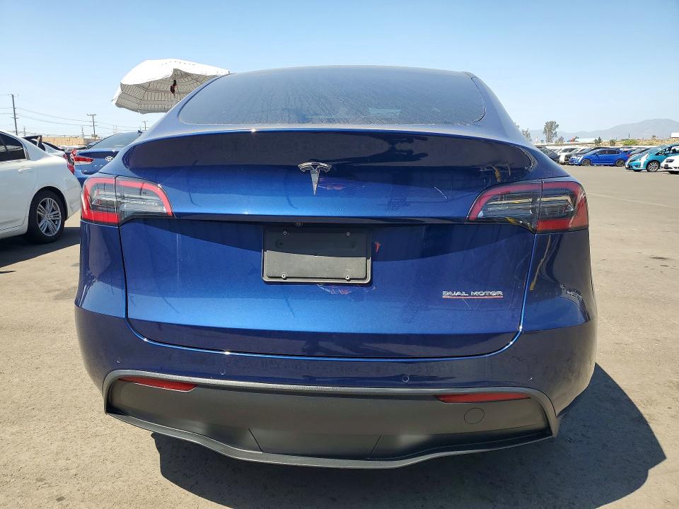 Продажа на аукционе авто 2022 Tesla Model Y, vin: 7SAYGDEF2NF330172, номер лота: 69202896